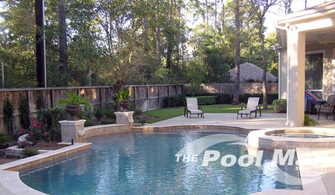 Classic Pool Design #022 by The Pool Man Inc