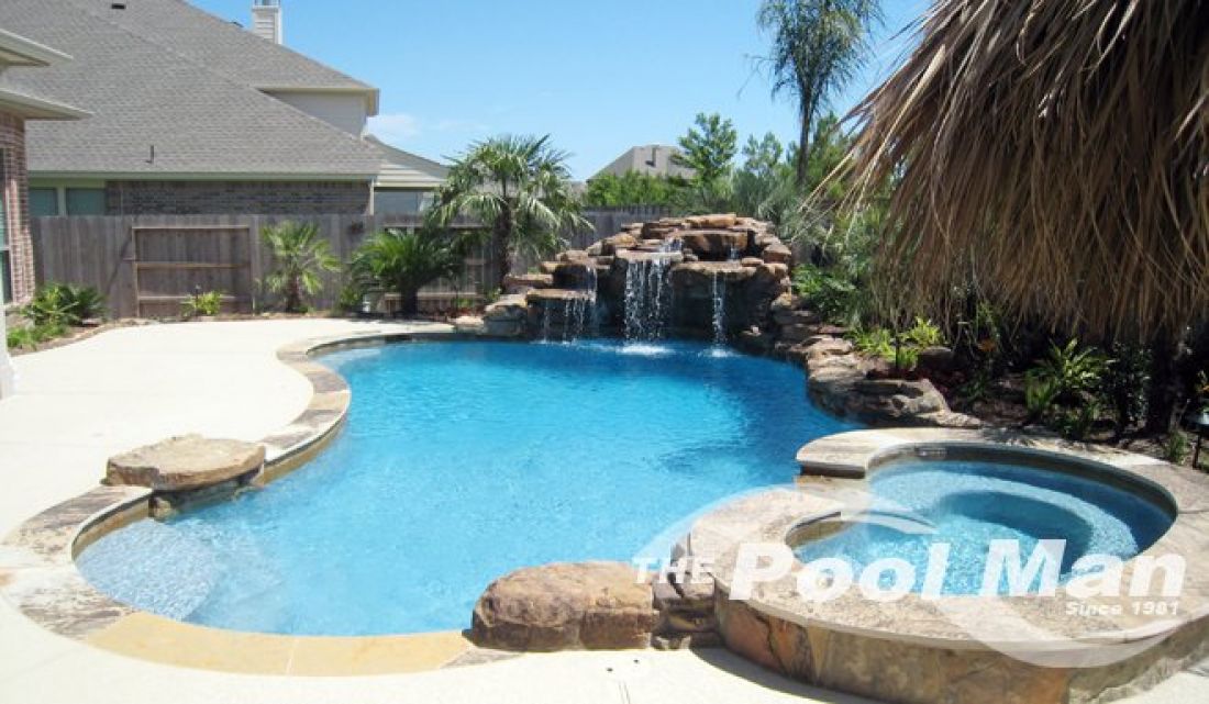 Custom Pool Design #017 by The Pool Man Inc