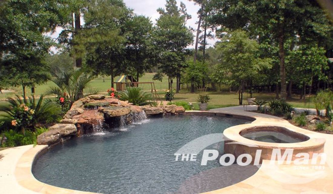 Custom Pool Design #022 by The Pool Man Inc