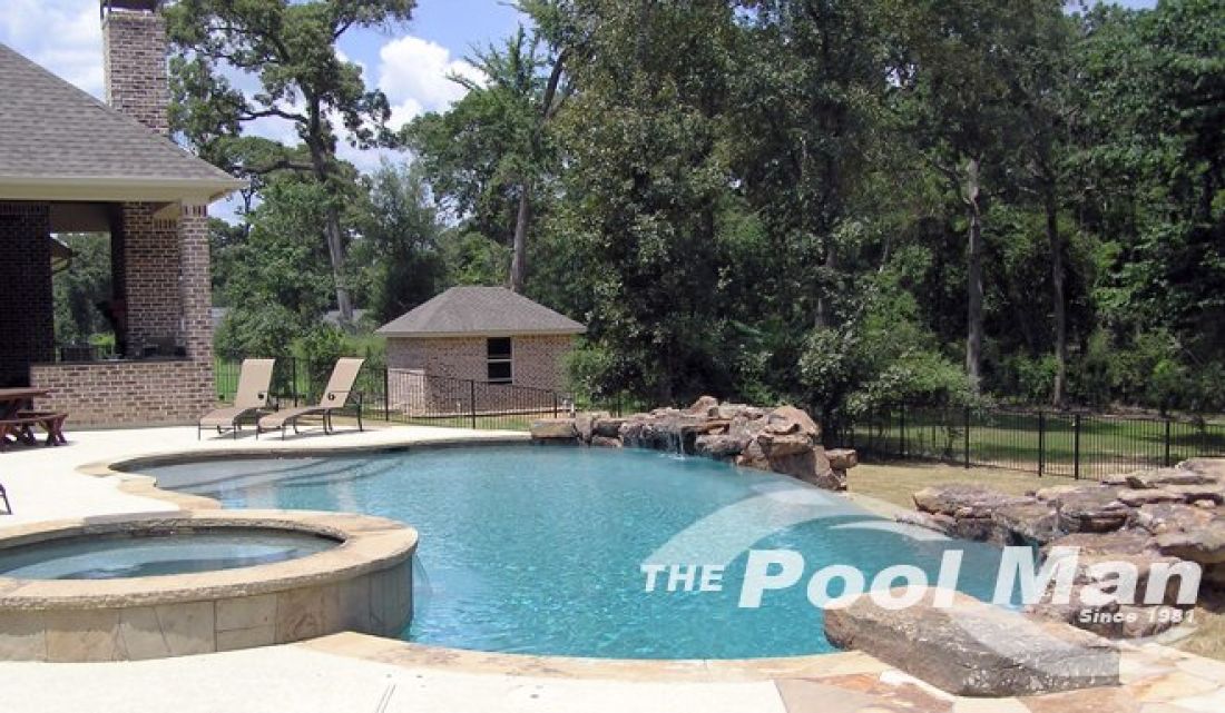 Custom Pool Design #023 by The Pool Man Inc
