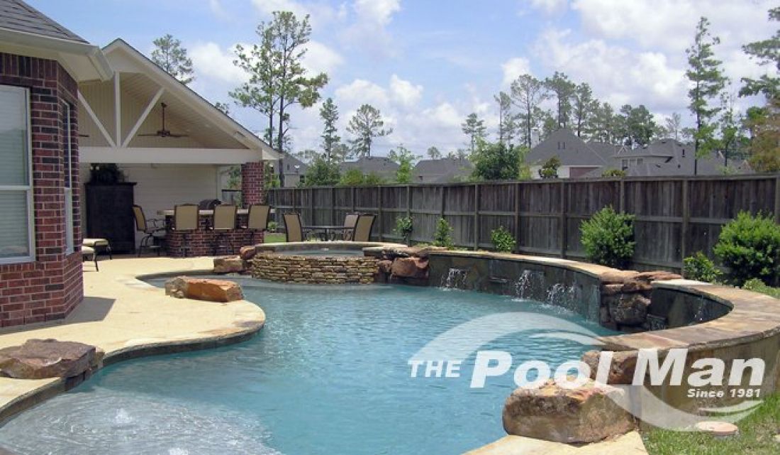 Custom Pool Design #025 by The Pool Man Inc