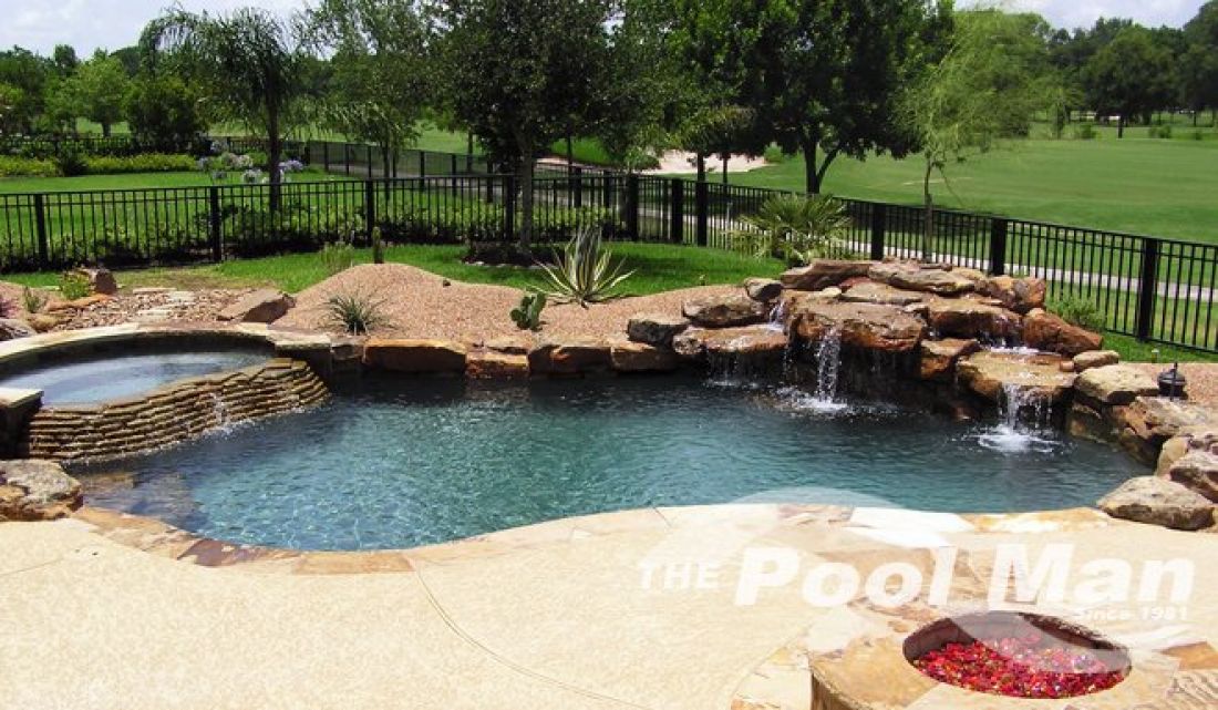 Custom Pool Design #026 by The Pool Man Inc