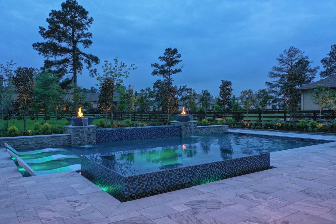 Geometric Pools #071 by The Pool Man Inc