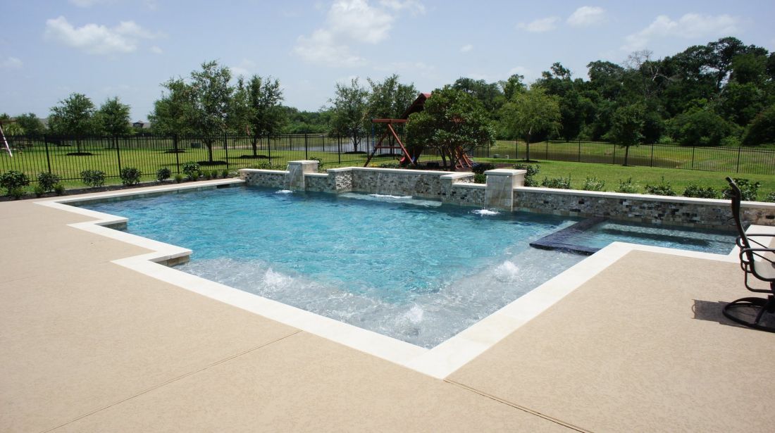 Geometric Pools #054 by The Pool Man Inc