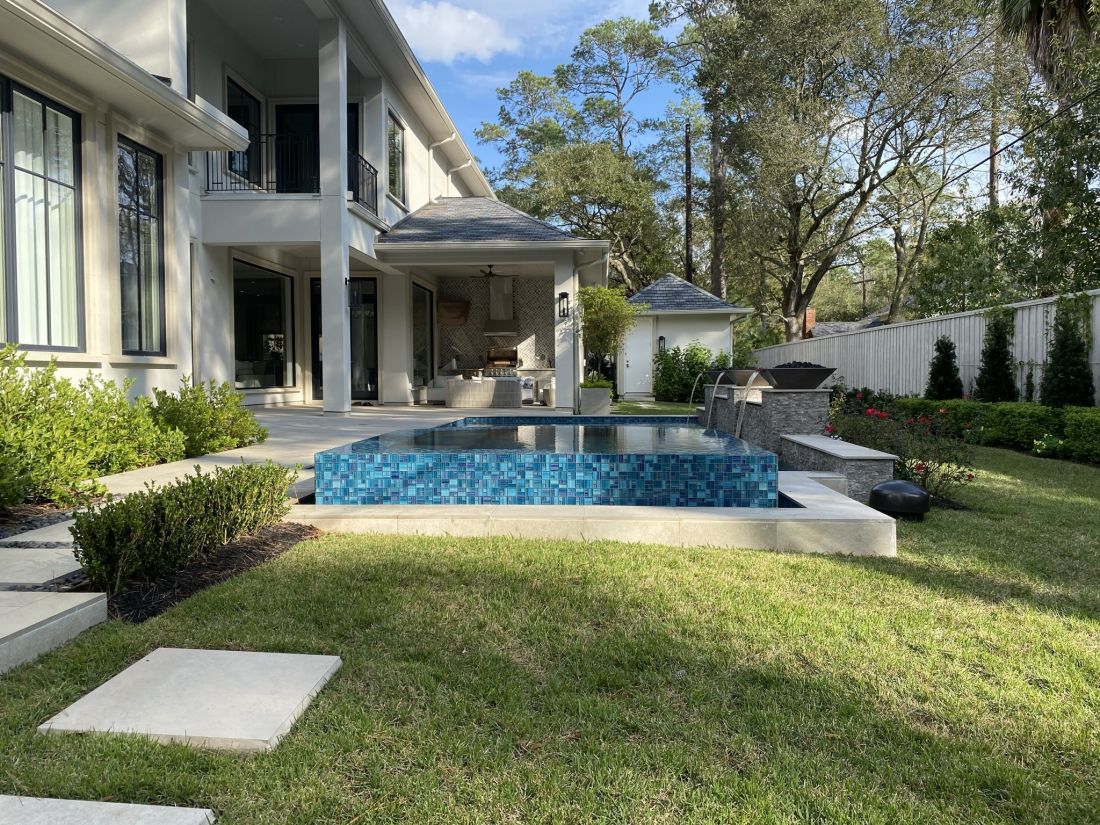 Torabi Pool #006 by The Pool Man Inc